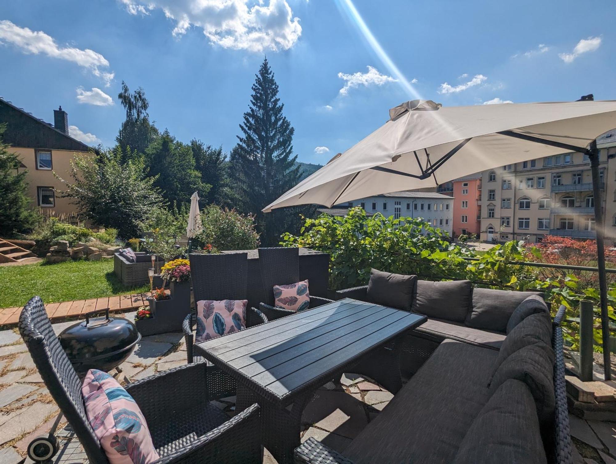 F2 - Urlaubsmagie Sauna, Whirlpool, Pool & Garten Зебниц Экстерьер фото