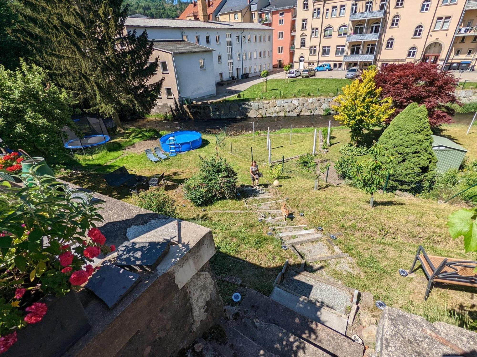 F2 - Urlaubsmagie Sauna, Whirlpool, Pool & Garten Зебниц Экстерьер фото